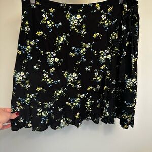 Banana Republic Black Floral Mini Skirt